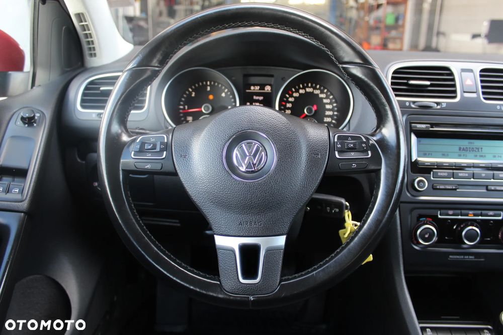 Volkswagen Golf - 15