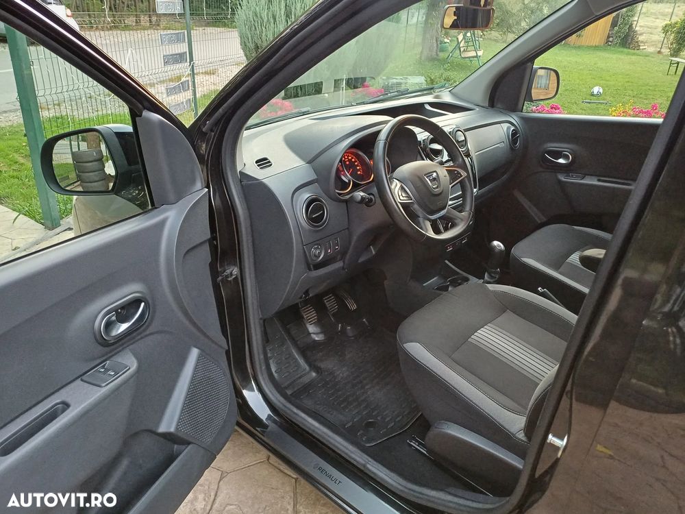 Dacia Dokker dCi 90 Stepway Celebration - 5
