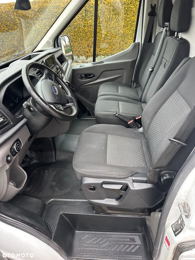 Ford transit - 12