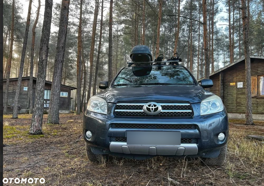 Toyota RAV4 2.0 VVT-i Luna - 2