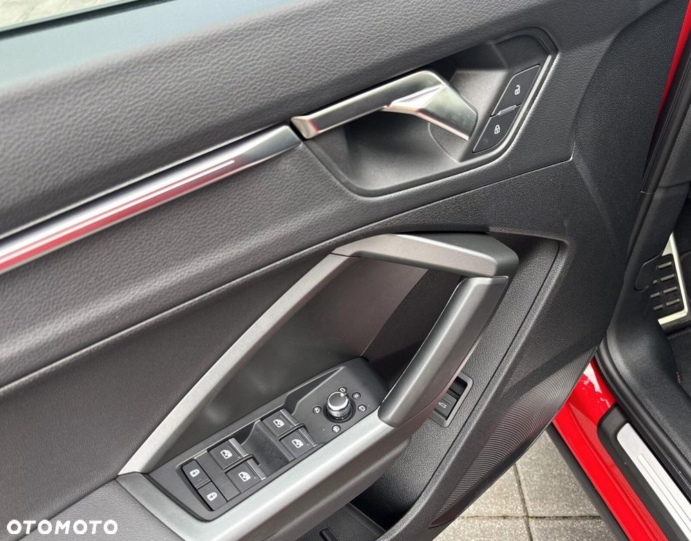 Audi Q3 40 TFSI Quattro Advanced S tronic - 9