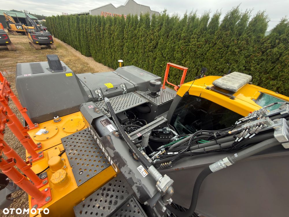 Volvo EC 300 EL - 15