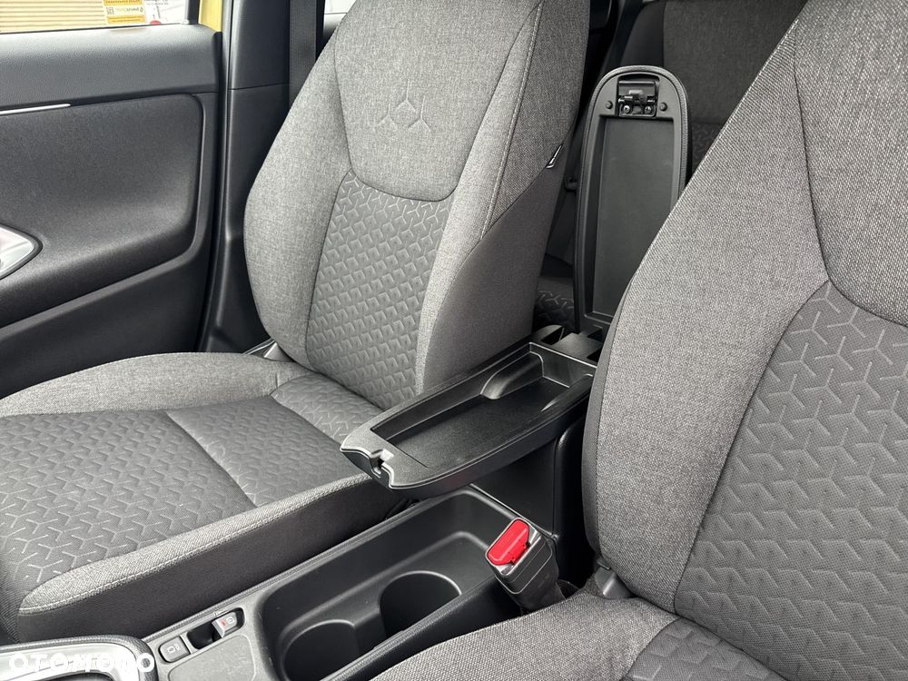 Toyota Yaris Cross Hybrid 1.5 Comfort - 29