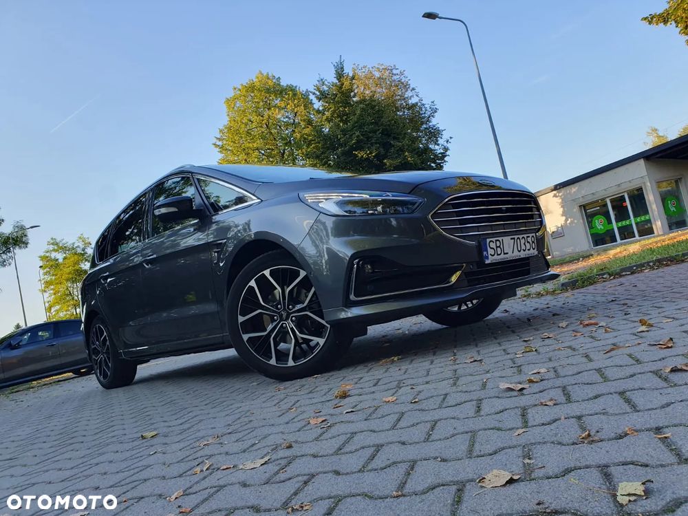 Ford S-Max - 21
