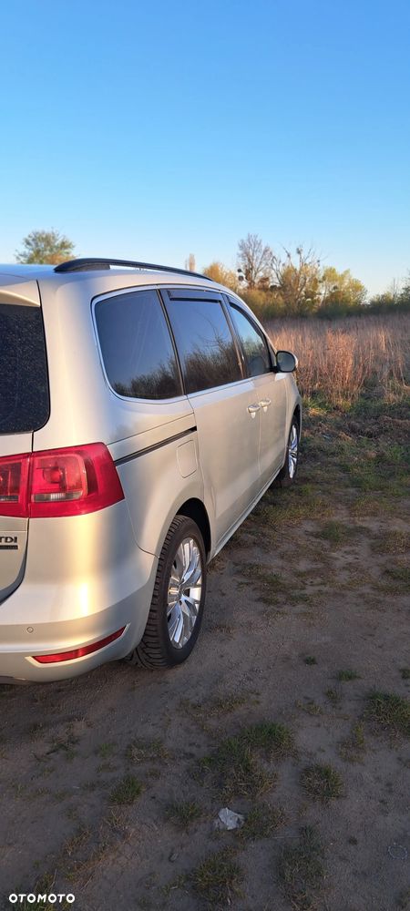 Volkswagen Sharan 2.0 TDI Comfortline DSG - 8