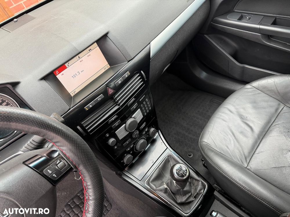 Opel Astra 1.7 CDTI DPF Cosmo - 8