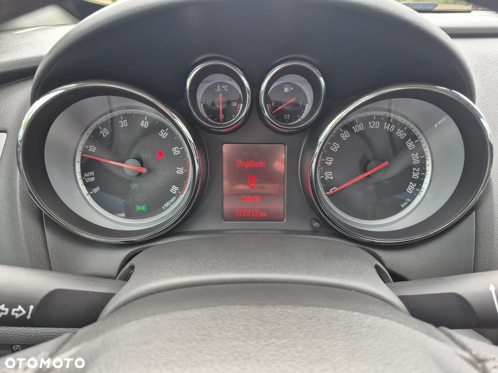 Opel Astra 1.4 Turbo ecoFLEX Start/Stop - 23