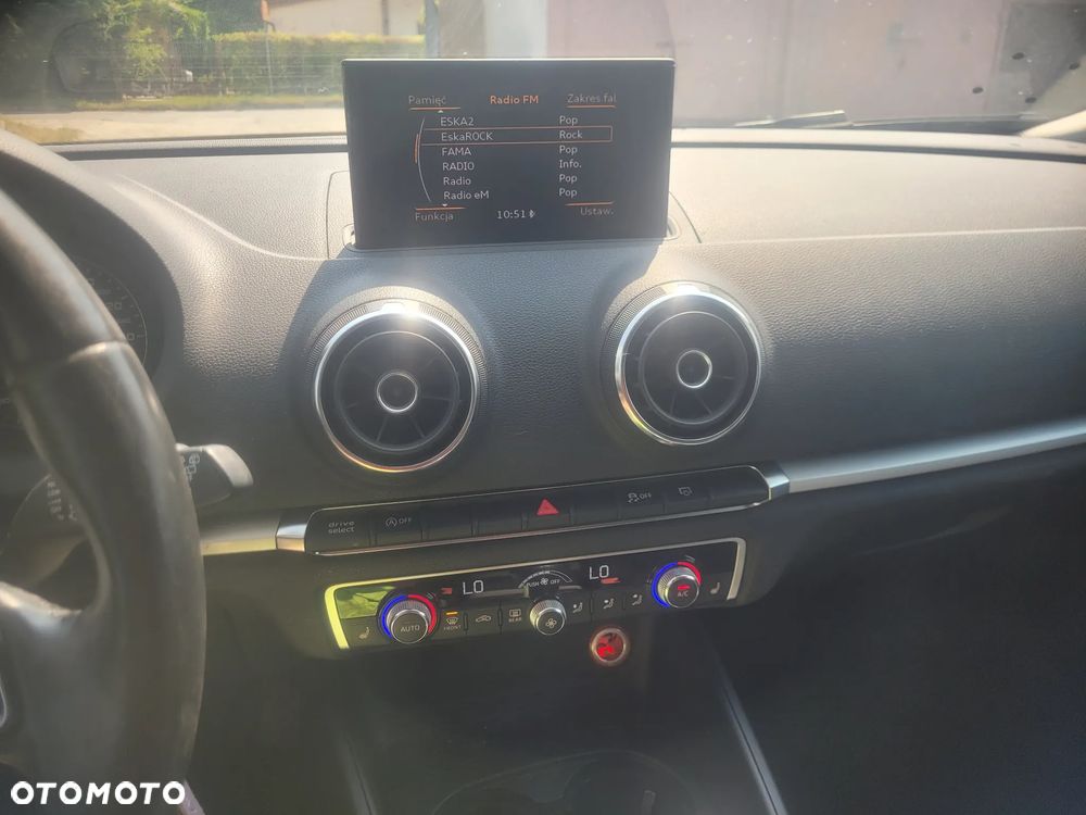 Audi A3 Sportback 1.6 TDI DPF Ambition - 27