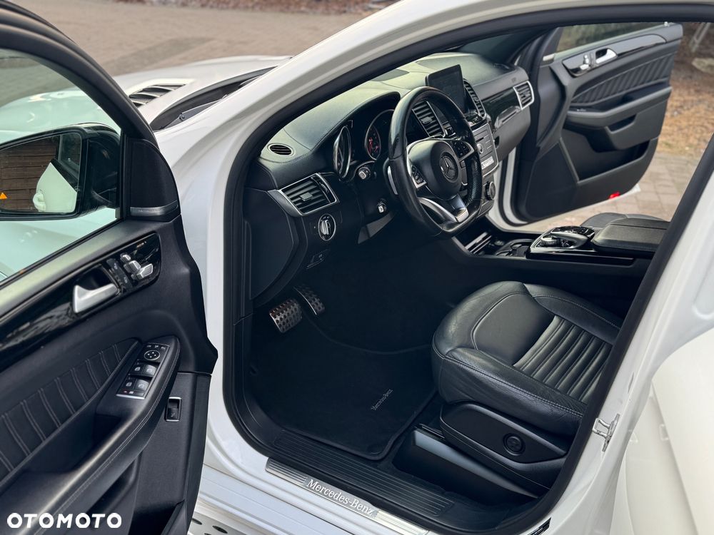 Mercedes-Benz GLE 350 d 4Matic 9G-TRONIC AMG Line - 5