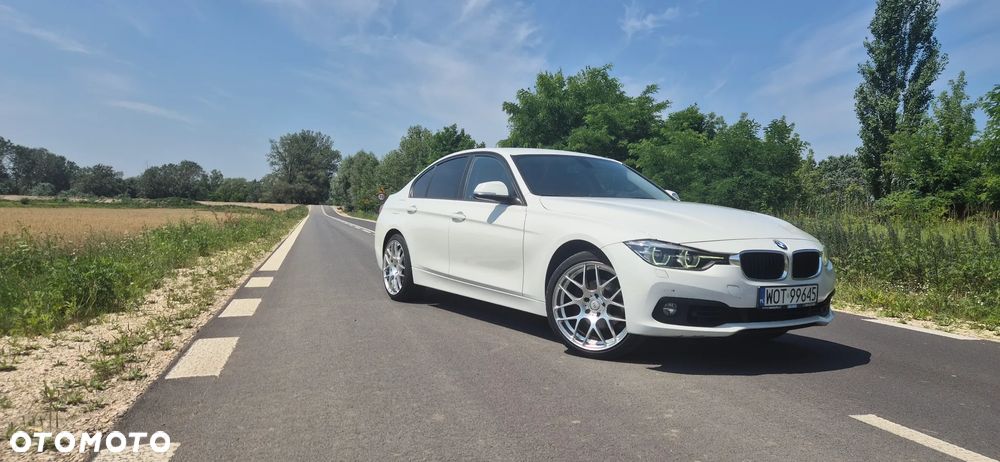 BMW Seria 3 - 12