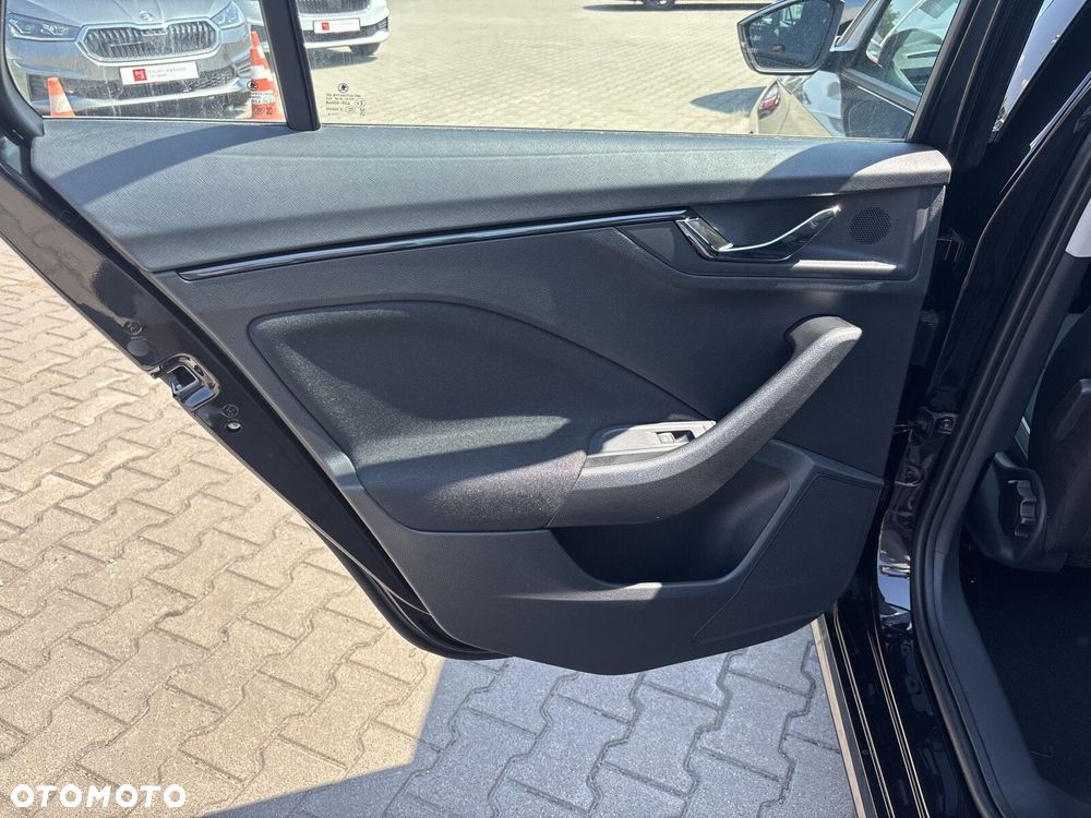 Skoda Kamiq 1.5 TSI Drive DSG - 14