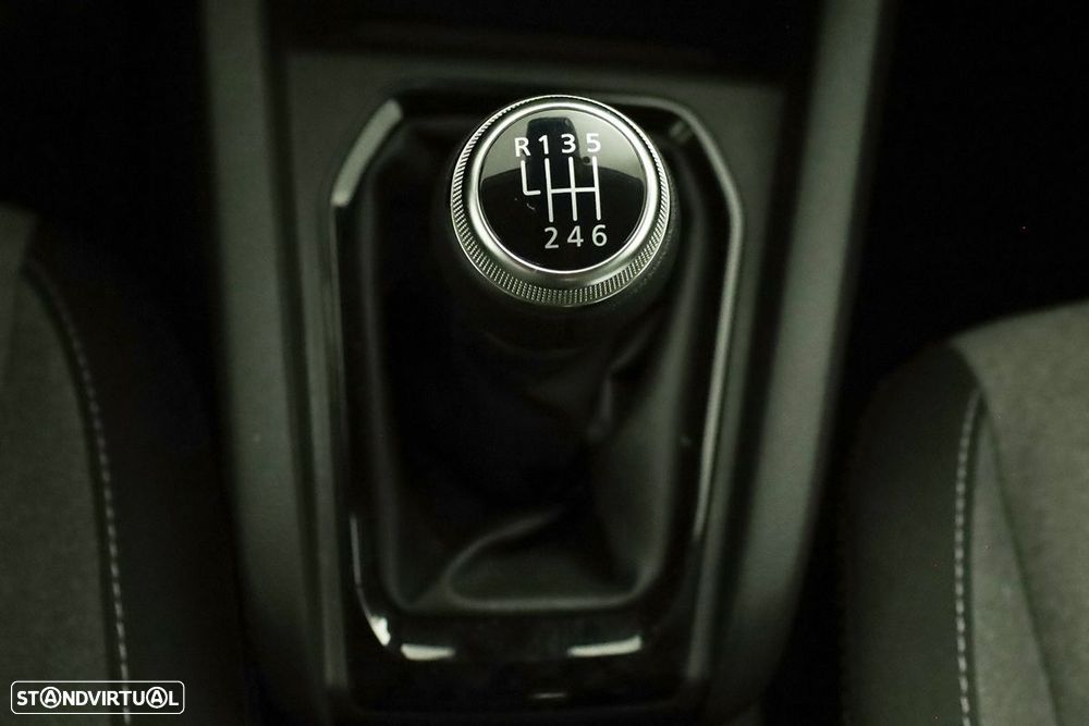 Renault Clio 1.0 TCe Evolution - 12