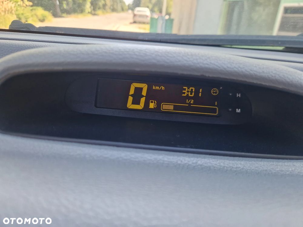 Renault Twingo - 12