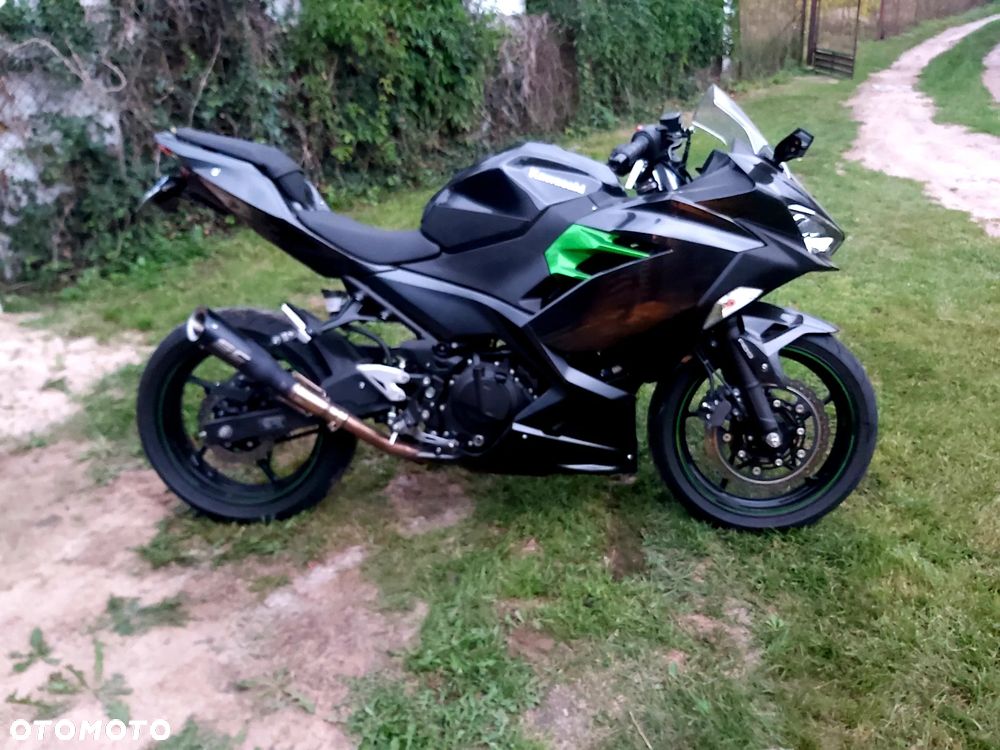 Kawasaki Ninja 400 - 3