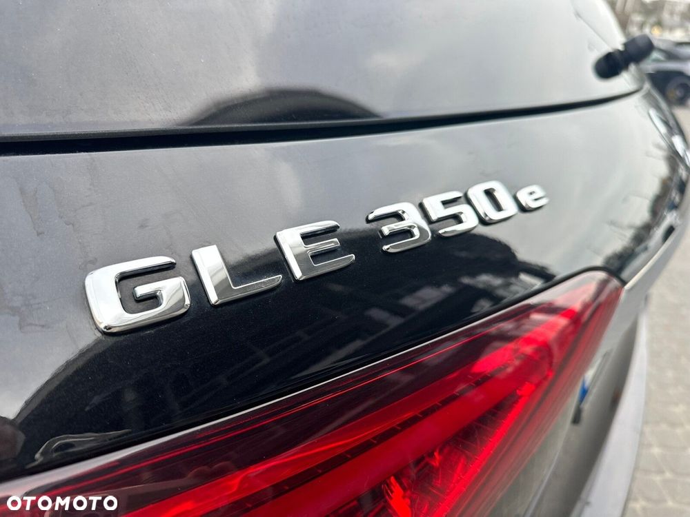 Mercedes-Benz GLE - 29