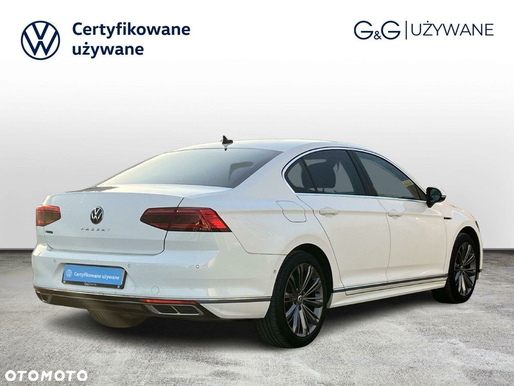 Volkswagen Passat 2.0 TDI 4Mot Elegance DSG - 5
