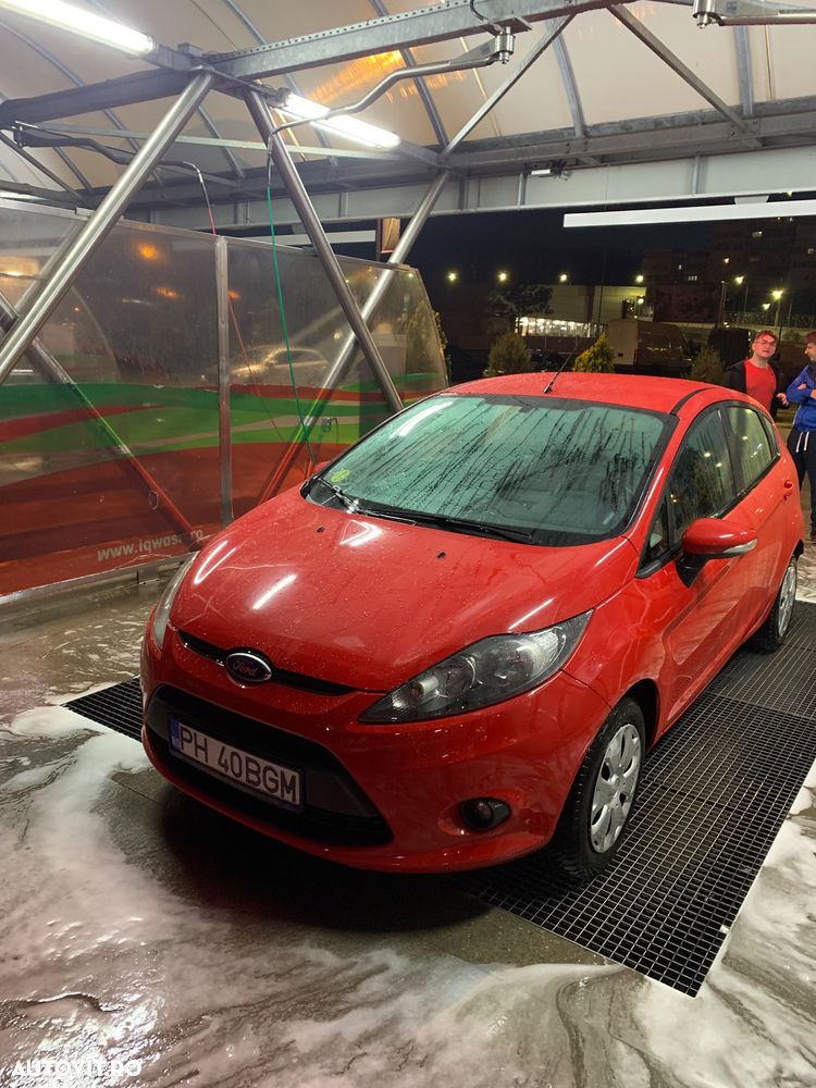 Ford Fiesta 1.4 TDCI Ambiente - 26