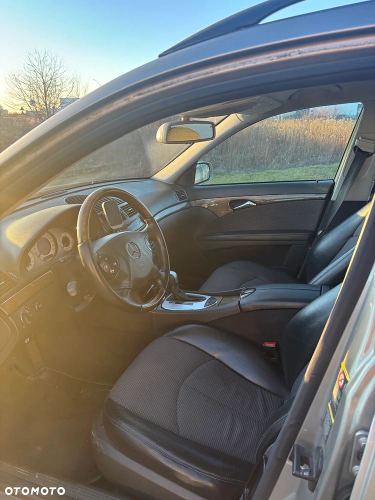 Mercedes-Benz Klasa E - 9