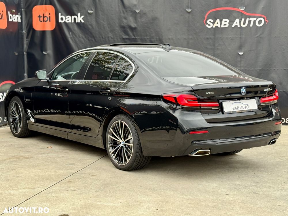 BMW Seria 5 520e AT PHEV - 30