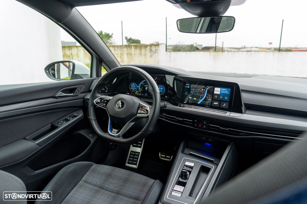 VW Golf 1.4 TSI GTE DSG - 27