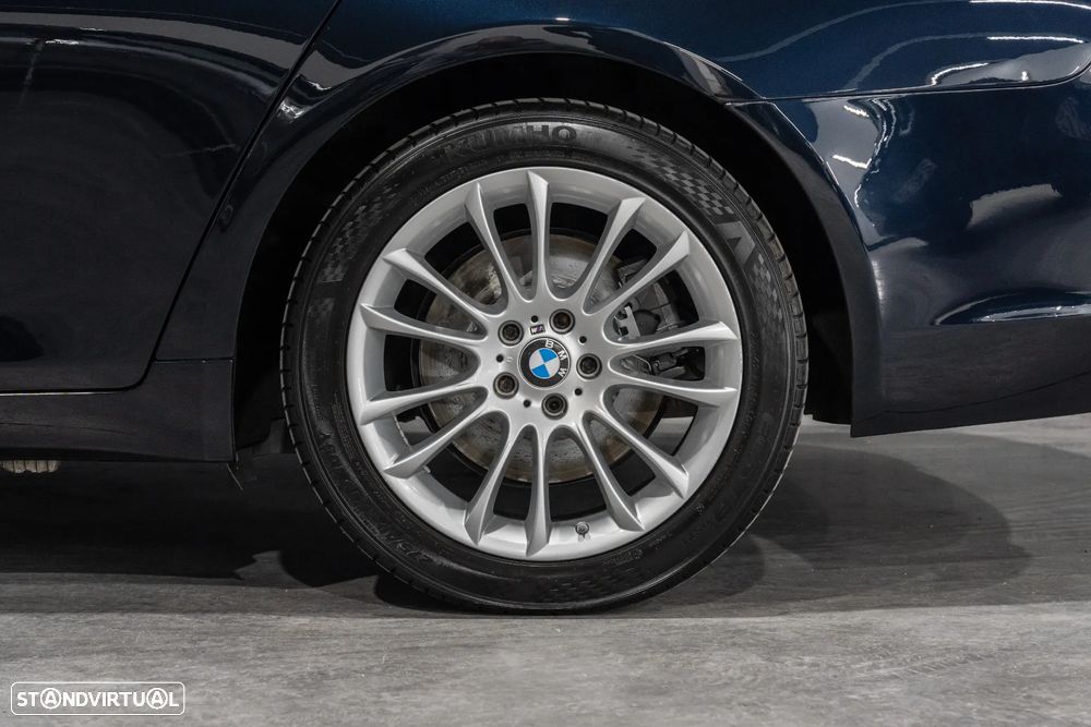 BMW 740 d Pack M - 33