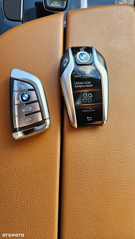 BMW Seria 5 520d xDrive Luxury Line - 30