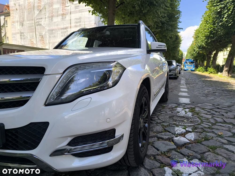 Mercedes-Benz GLK 350 4-Matic - 2