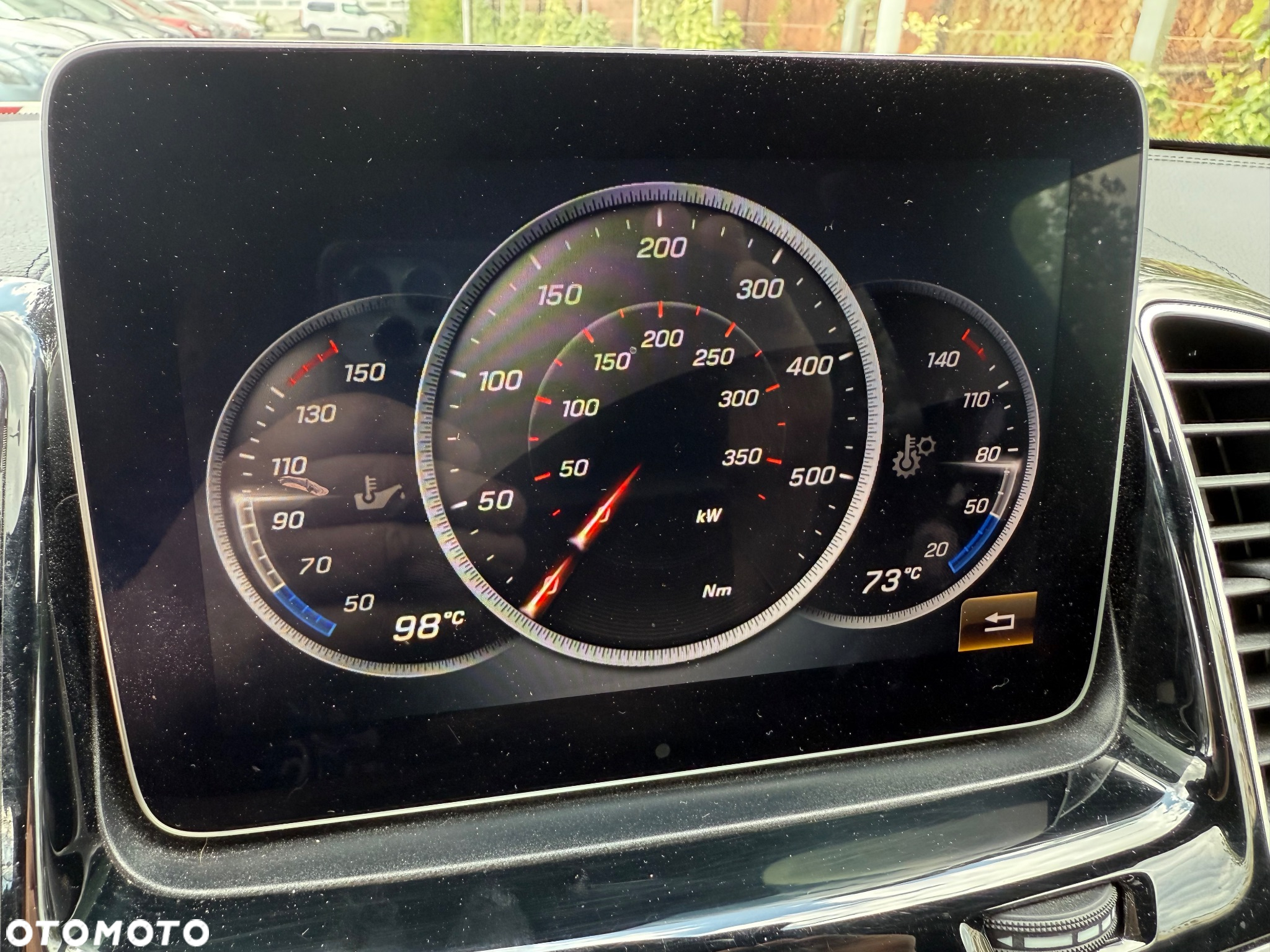 Mercedes-Benz GLE - 23
