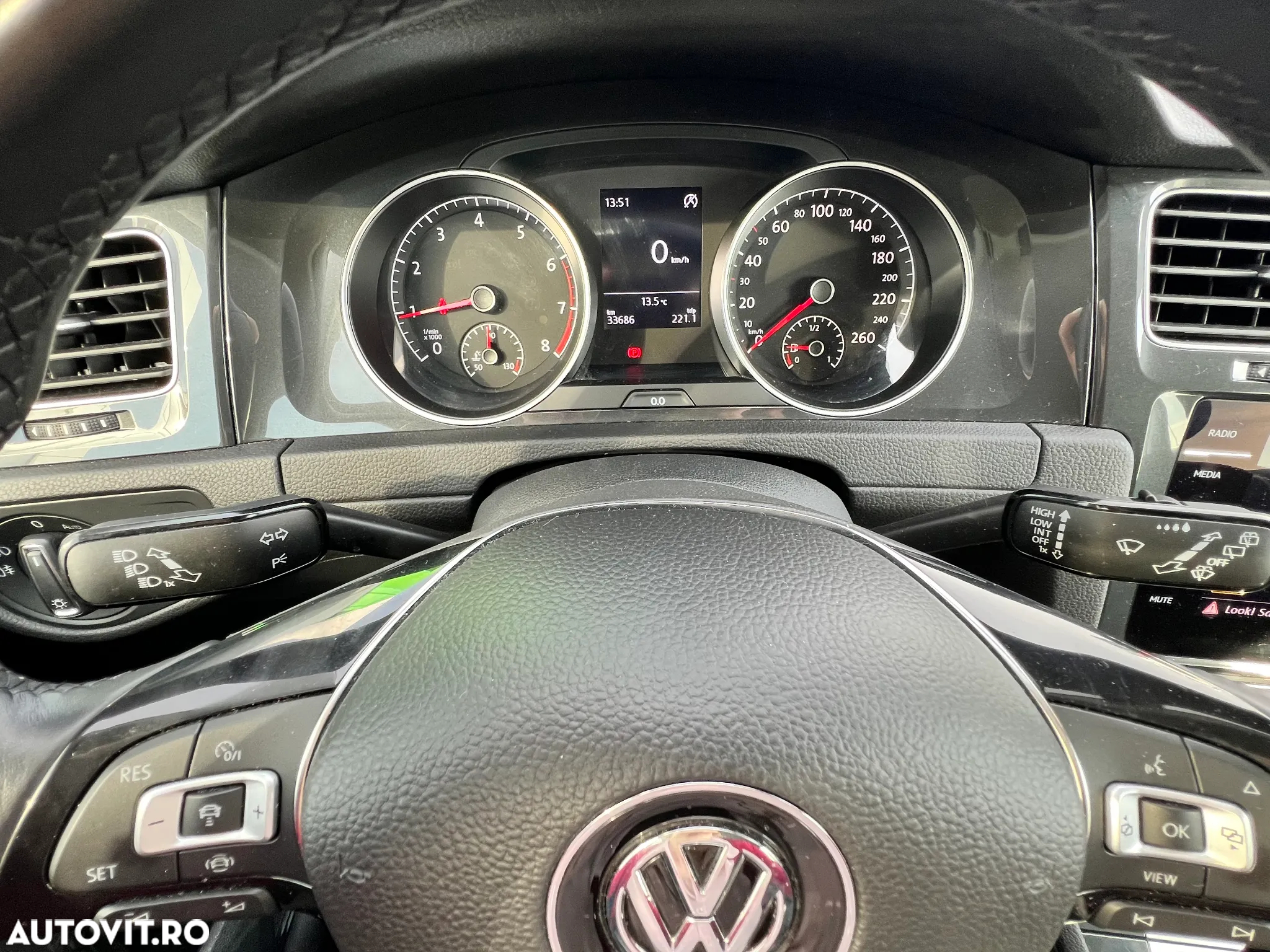 Volkswagen Golf 1.0 TSI Comfortline - 12