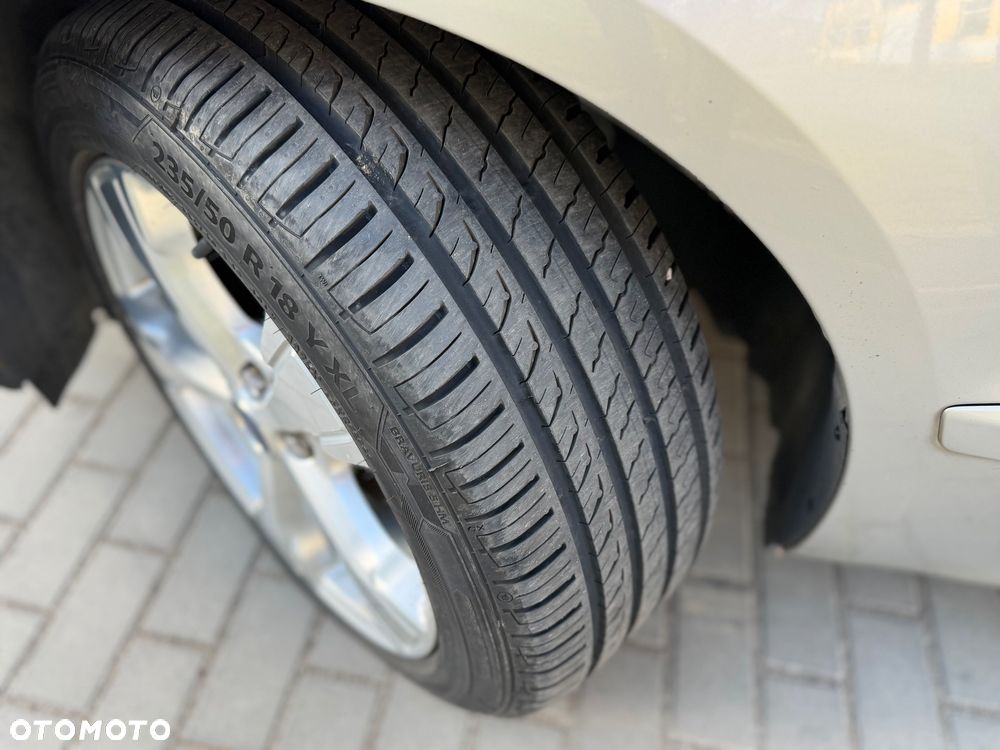 Ford Galaxy 2.0 TDCi Titanium - 28