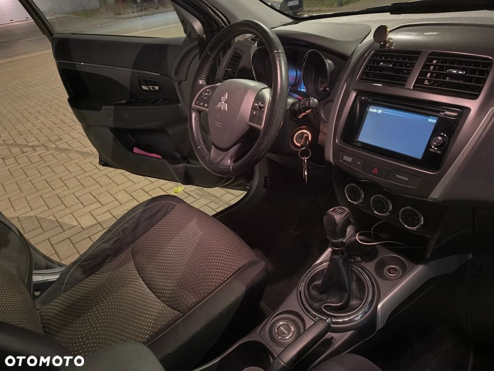 Mitsubishi ASX 1.8 DI-D 4WD Intense - 12