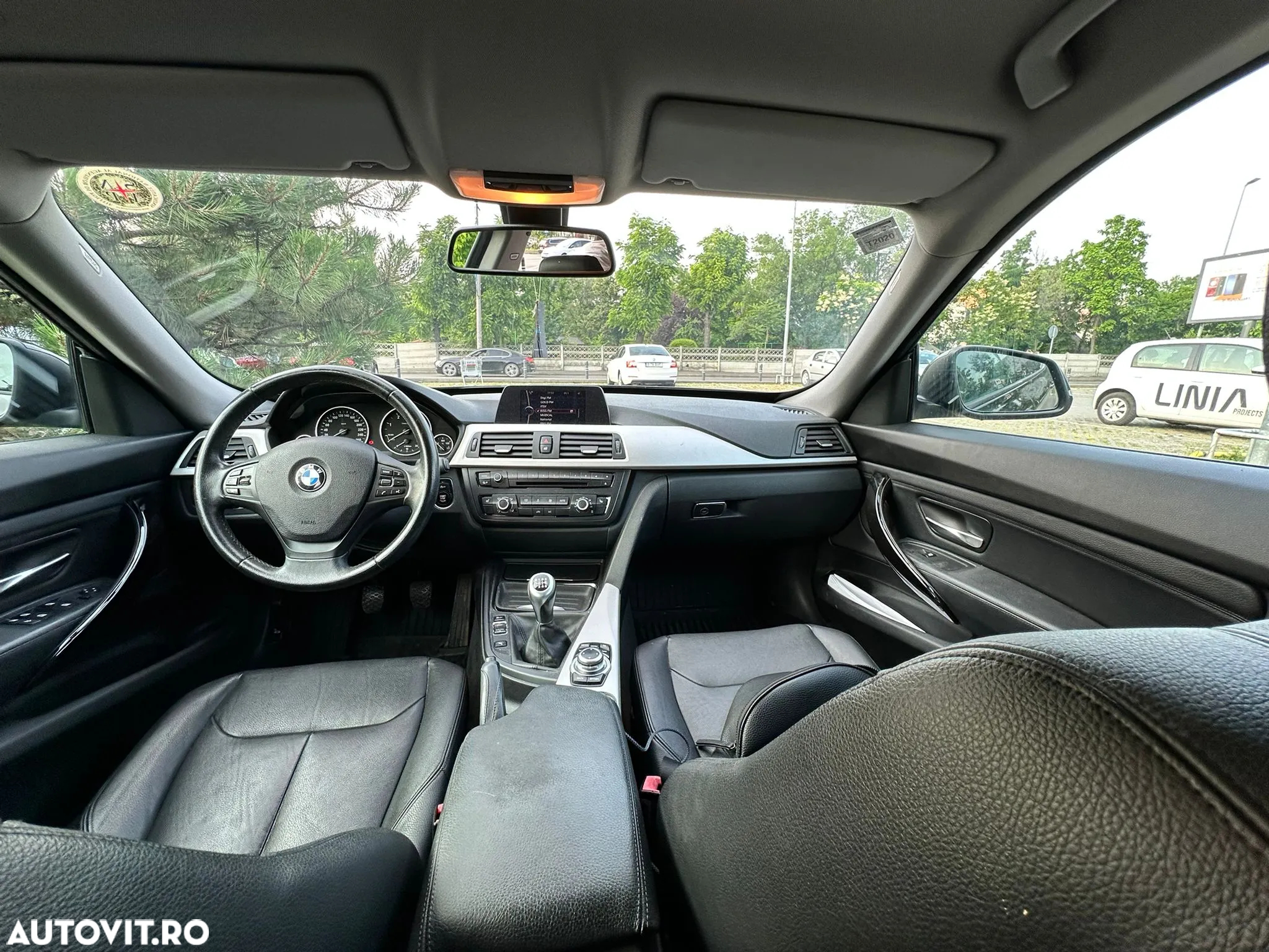 BMW Seria 3 318d - 9