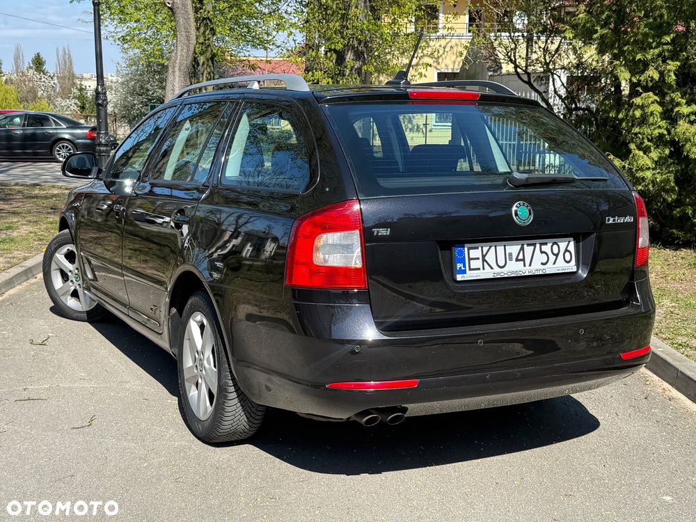 Skoda Octavia 1.4 TSI Ambiente Green tec - 11