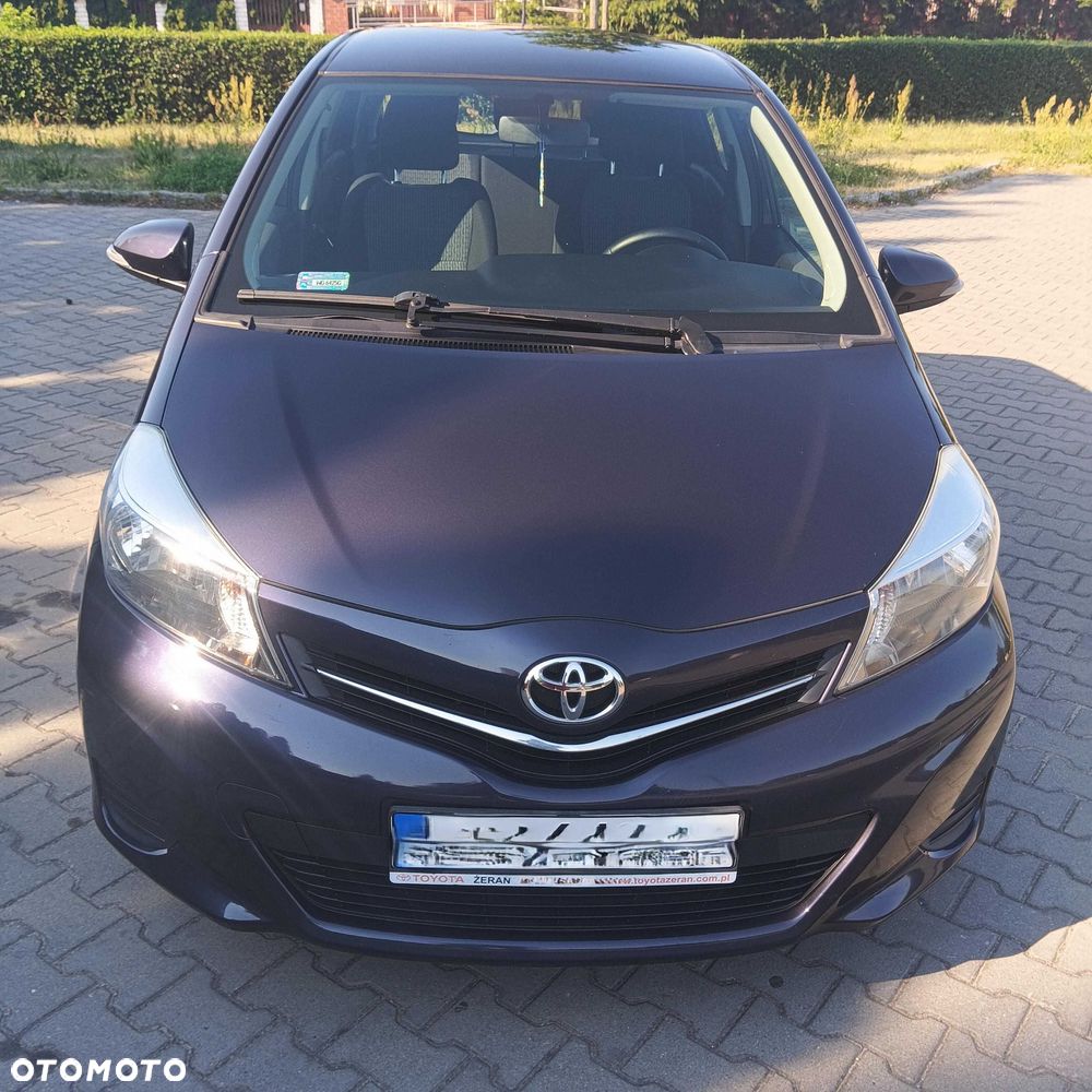 Toyota Yaris - 1