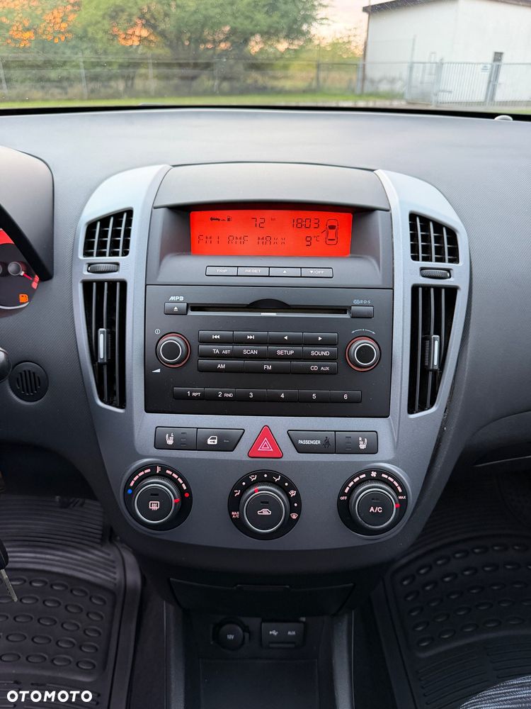 Kia Ceed 1.4 Optimum + - 25
