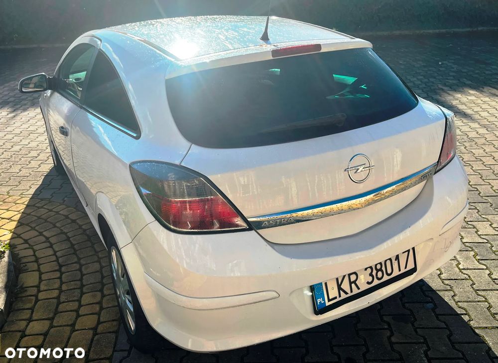 Hyundai i30 1.4 Classic + - 5