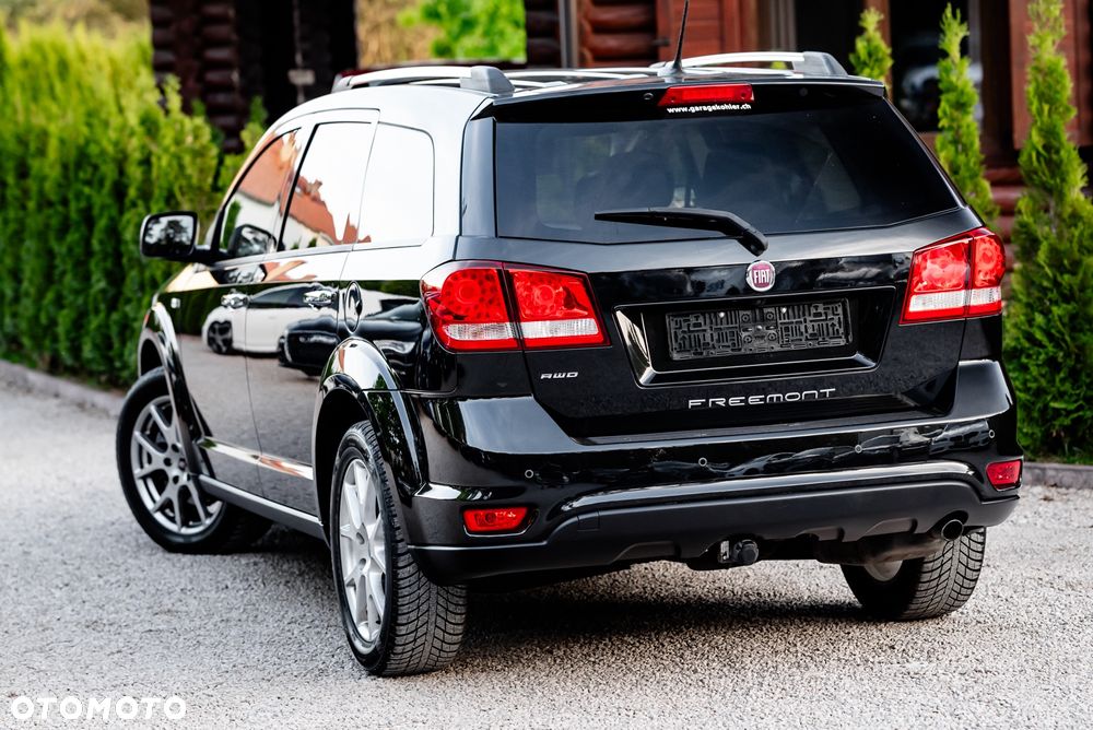 Fiat Freemont 2.0 Multijet Lounge AWD - 12