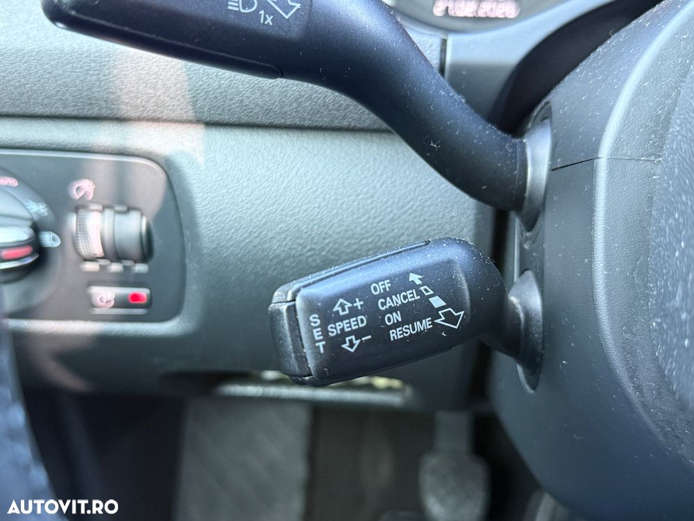 Audi A3 2.0 TDI DPF Ambition - 8