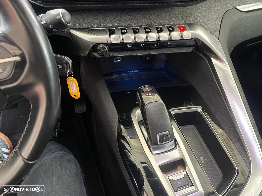 Peugeot 3008 BlueHDi 120 Stop & Start EAT6 Allure - 12