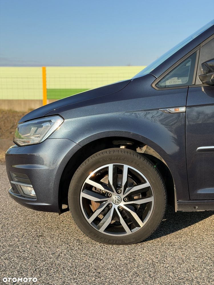 Volkswagen Caddy 2.0 TDI Highline 4Motion DSG - 12