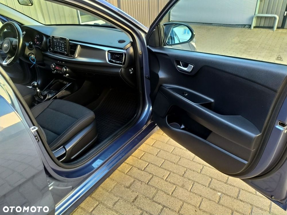 Kia Rio 1.2 Business Line Plus - 21