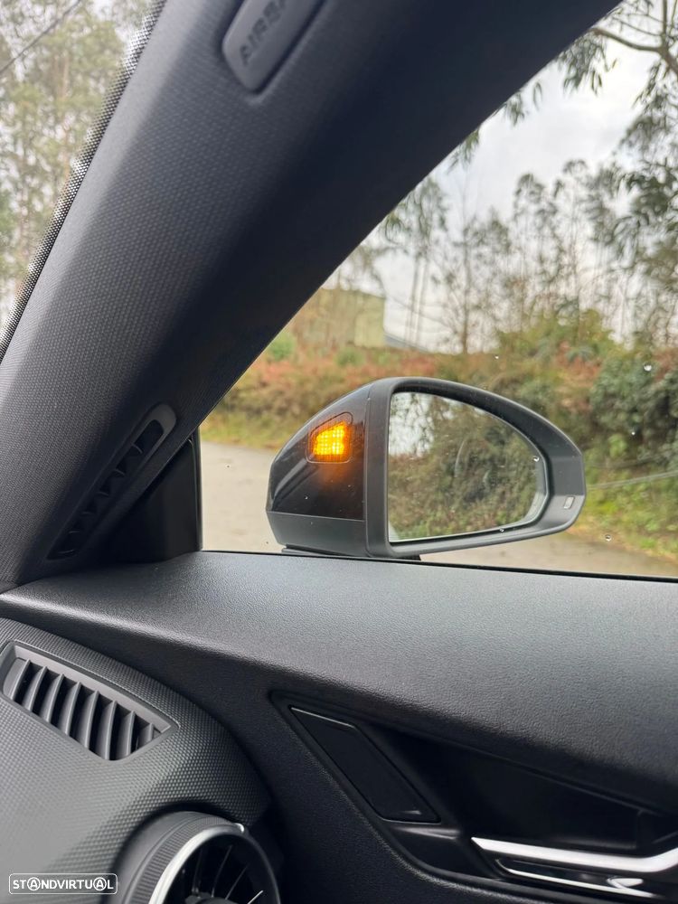 Audi TT RS Coupé 2.5 TFSi quattro S tronic - 8