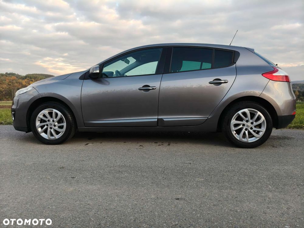 Renault Megane Grandtour ENERGY TCe 115 Start & Stop Authentique - 8