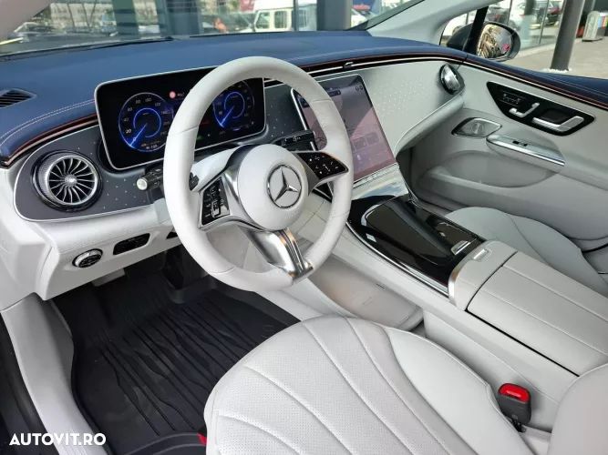Mercedes-Benz EQE - 8