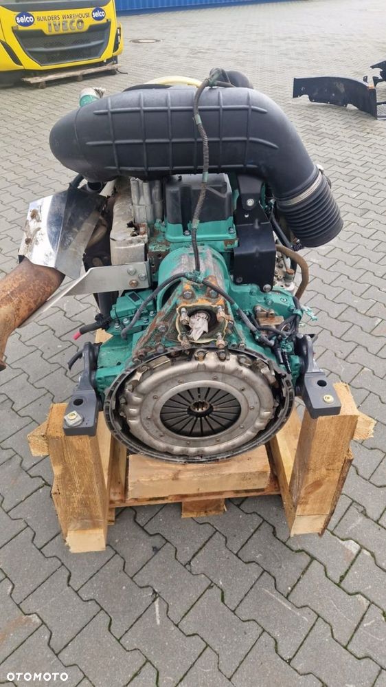 Silnik Motor Engine VOLVO FE 320 D7E 235 kW Euro 5  PTO DEUTZ 320-EC06B - 4