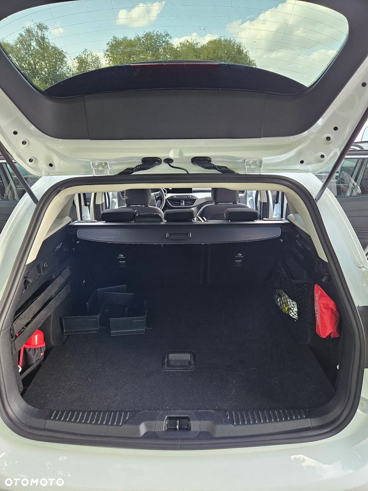 Ford Focus 1.5 EcoBlue Start-Stopp-System COOL&CONNECT - 11
