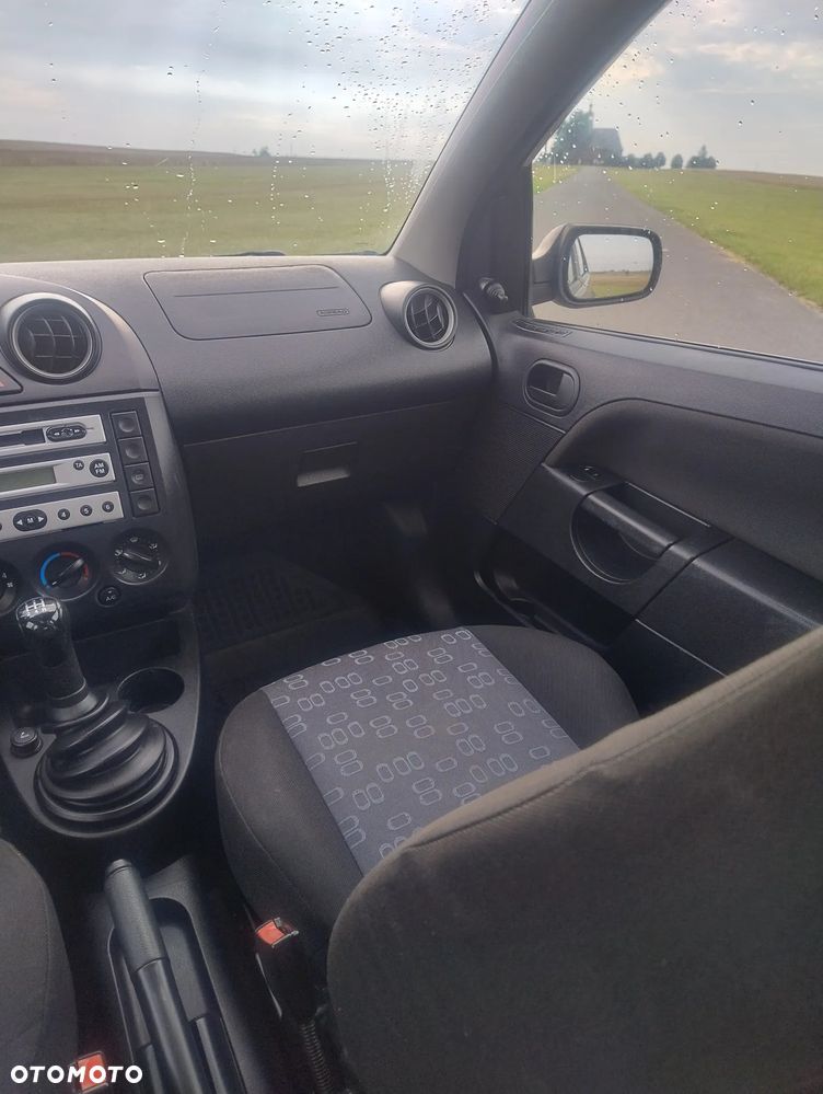 Ford Fiesta 1.25 - 17