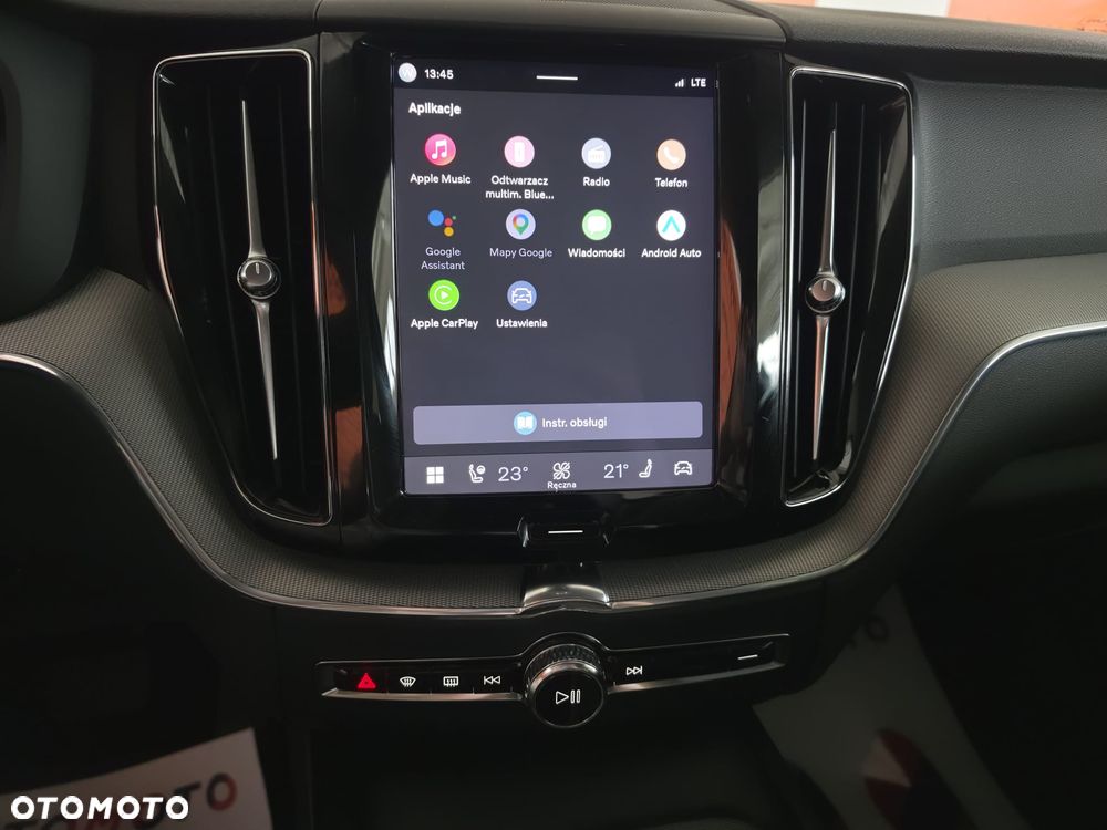 Volvo XC 60 B4 B Plus Dark - 15
