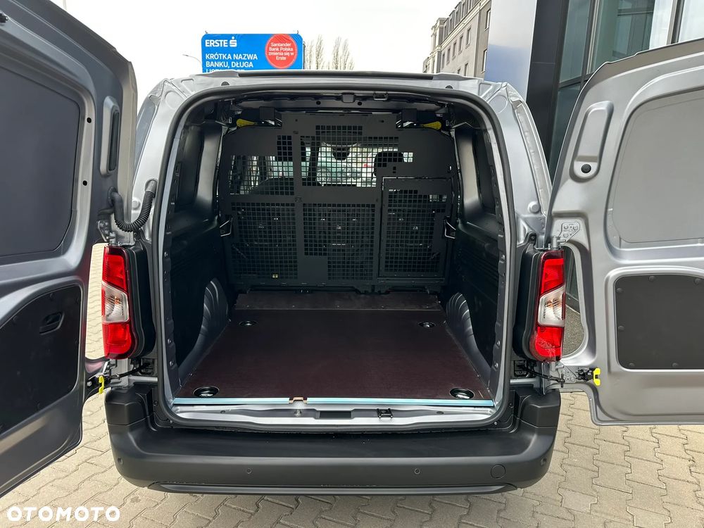 Peugeot Partner Furgon Załogowy XL Diesel 100KM Manual - 7