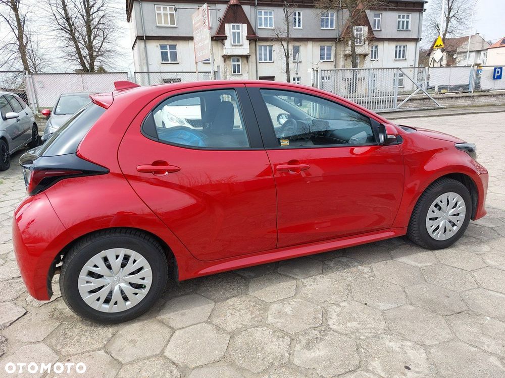 Toyota Yaris - 11